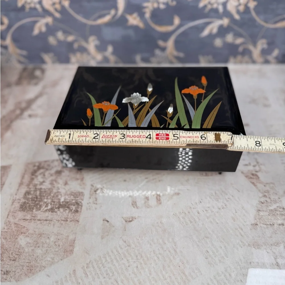 Vintage Black Lacquer Music Box Floral Inlay Jewelry Box Mirror Lid